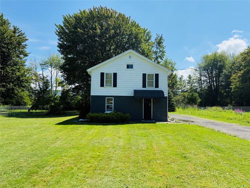 6111 Redwood Dr, Harborcreek, PA, 16421-1012 | Card Image