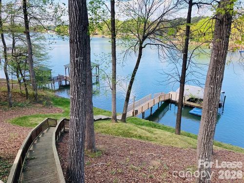 232 Hermance Ln, Mooresville, NC, 28117-8852 | Card Image
