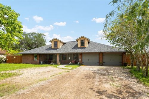 822 Orange St, Mercedes, TX, 78570-4412 | Card Image