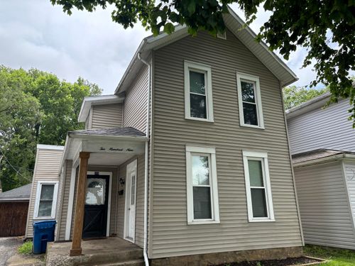 209 S Madriver St, Bellefontaine, OH, 43311-1935 | Card Image