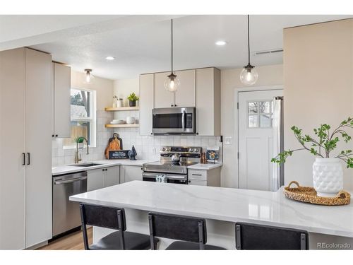 3615 N Saint Paul St, Denver, CO, 80205-3649 | Card Image