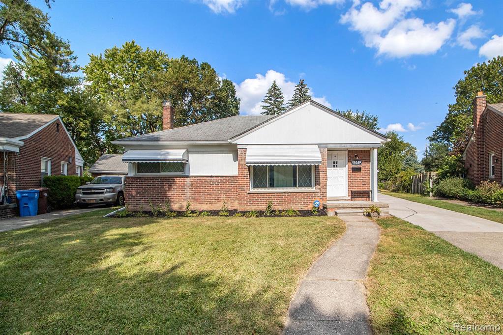 Monticello St, Inkster, MI 48141