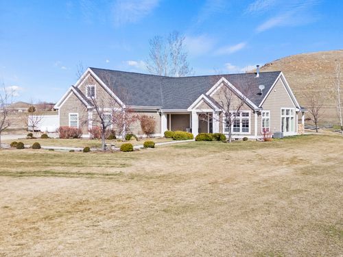 2137 Lake View Cir, Preston, ID, 83263-3400 | Card Image