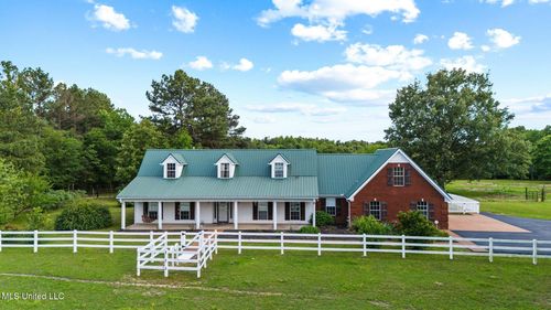 1201 Wheeler Rd, Hernando, MS, 38632-8639 | Card Image