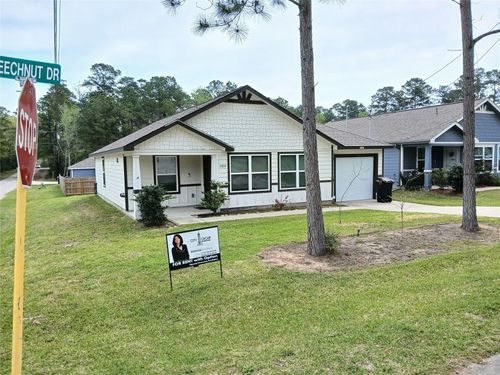 15814 Beechnut Dr, Montgomery, TX, 77356-3493 | Card Image