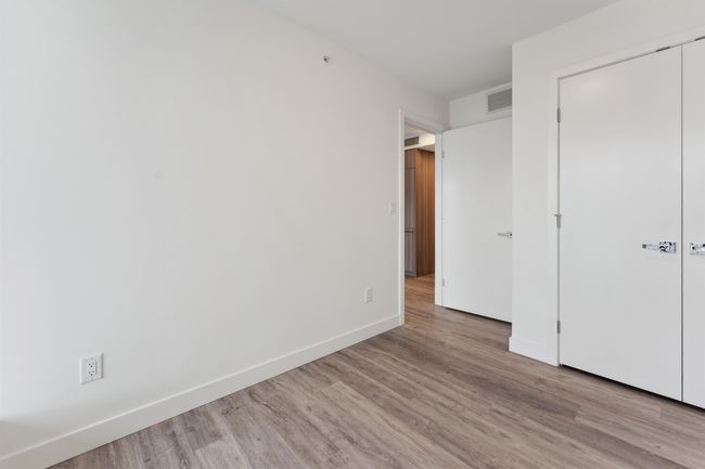 610 - 9675 King George Blvd, Condo with 1 bedrooms, 1 bathrooms and 1 parking in Surrey BC | Image 20