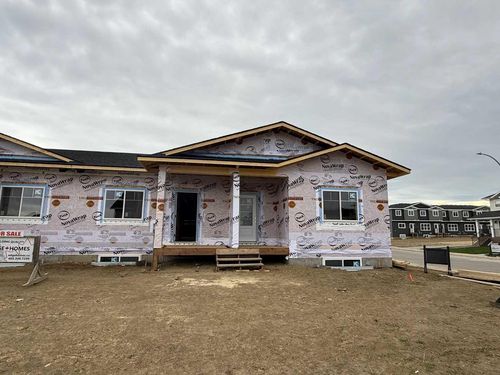 3 Gray Close, Sylvan Lake, AB, T4S0W4 | Card Image