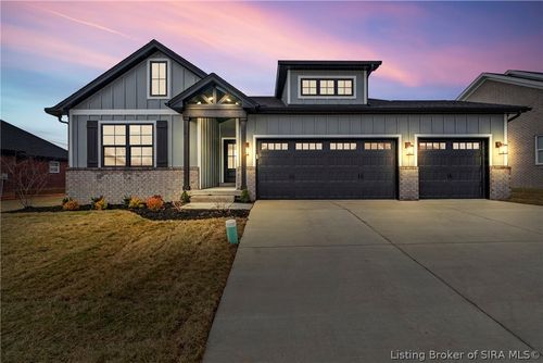 233-7039 Oaken Ln, Lanesville, IN, 47136-9492 | Card Image