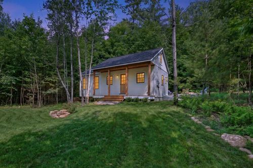 15 S Hidden Lake Rd, Stoddard, NH, 03464-4555 | Card Image