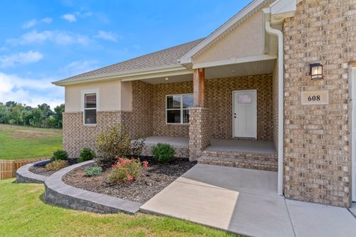 608 N Baywood Dr, Nixa, MO, 65714-4273 | Card Image