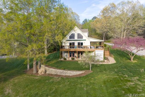 272 Brandon Ct, Bracey, VA, 23919-2947 | Card Image