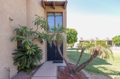 800 E Country Club Dr, Yuma, AZ, 85364 | Card Image