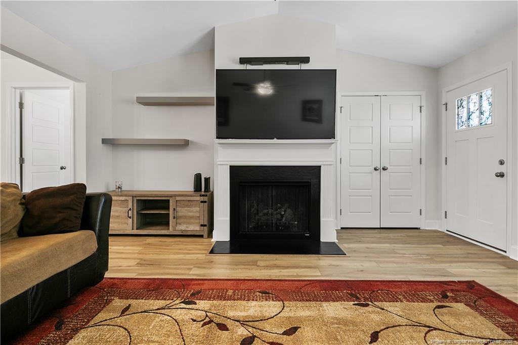 Residential in Broadway 3