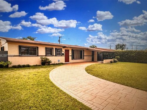 10450 Sw 43rd St, Miami, FL, 33165-4911 | Card Image