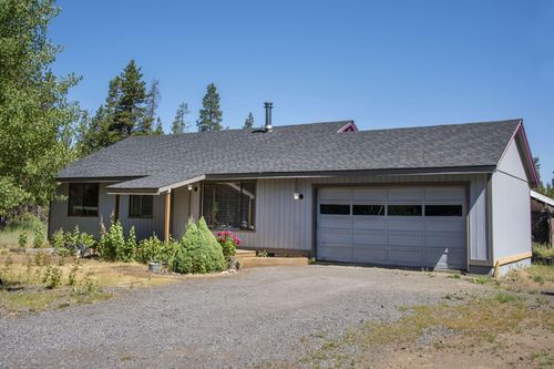 15994 Camino De Oro, La Pine, OR, 97739-9009 | Card Image