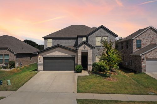 233 Luna Ln, Lake Dallas, TX, 75065-2217 | Card Image