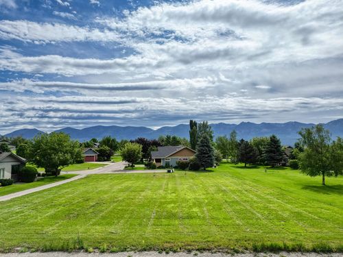 105 & 107 Jefferson Court, Polson, MT, 59860 | Card Image