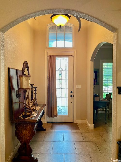 709 W Vista Ct, Hobbs, NM, 88240-1802 | Card Image
