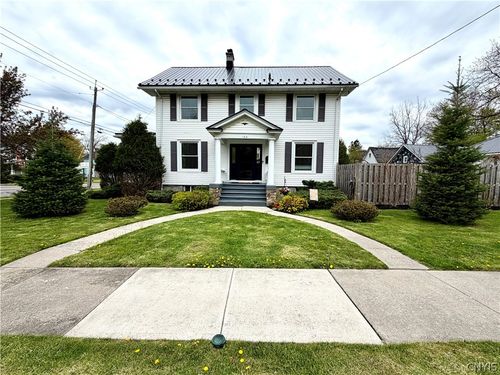 103 Thompson Blvd, Watertown, NY, 13601-4613 | Card Image