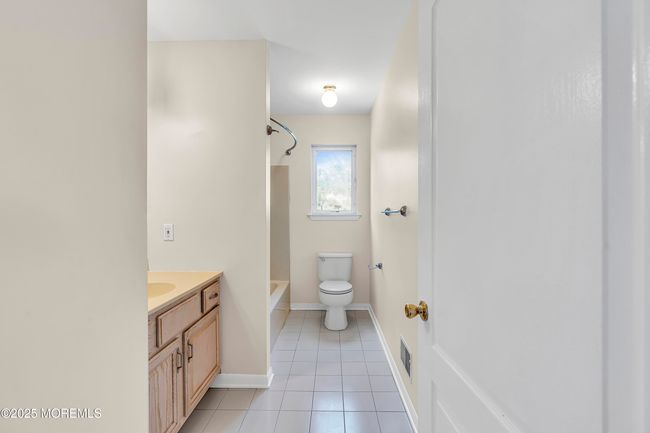 12 Skylark Dr, House other with 3 bedrooms, 3 bathrooms and null parking in Jackson NJ | Image 45