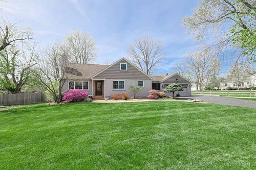 5801 Kenwood Rd, Madeira, OH, 45243-2927 | Card Image