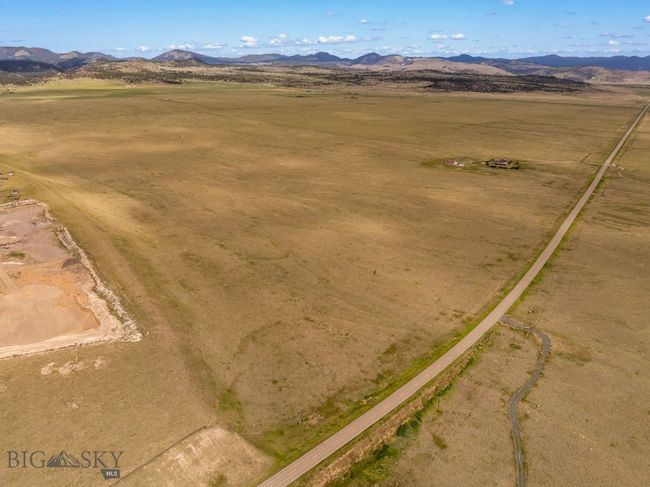 6385 Mt Highway 41, House other with 5 bedrooms, 4 bathrooms and null parking in Whitehall MT | Image 56