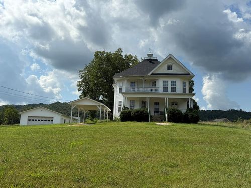 838 State Garage Rd, Albany, KY, 42602-8014 | Card Image