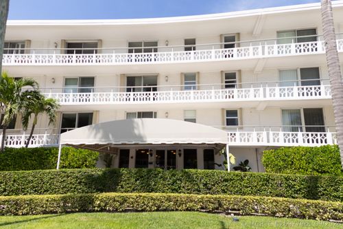 107-139 Sunrise Ave, Palm Beach, FL, 33480-3989 | Card Image