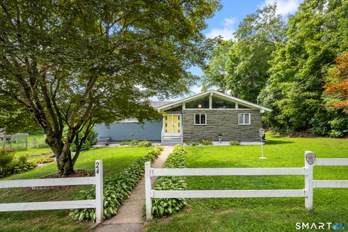 24 Carpenter St, Norwich, CT, 06360-6206 | Card Image