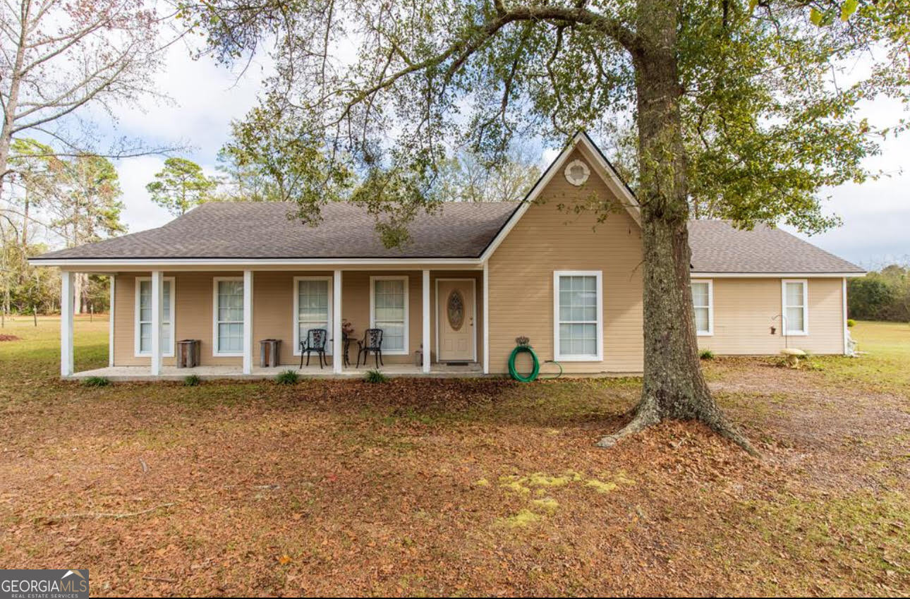 Wilburn St, Ray City, GA 31645