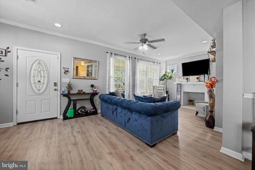 3817 Barrington Rd, BALTIMORE, MD, 21215-5407 | Card Image