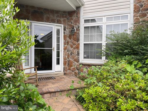 821 Hinchley Run, WEST CHESTER, PA, 19382-7983 | Card Image