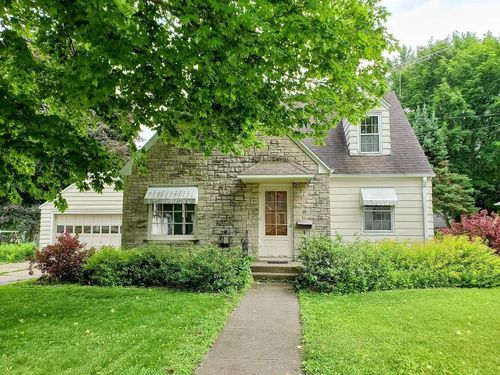 69 Pearl Street, CLINTONVILLE, WI, 54929 | Card Image