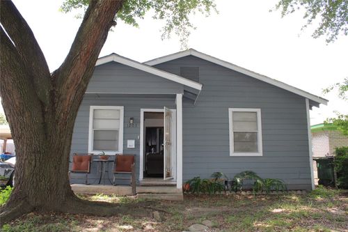 1203 Egypt St, Houston, TX, 77009-4111 | Card Image
