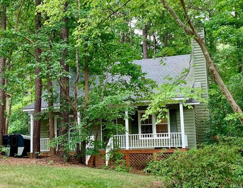 102 Chevron Cir, Cary, NC, 27513-3040 | Card Image