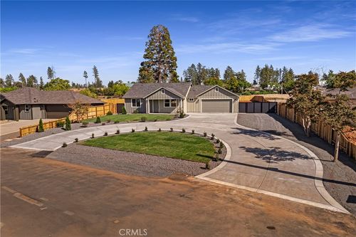 817 Camellia Dr, Paradise, CA, 95969-3850 | Card Image