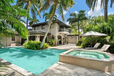 5077 N Bay Rd, House other with 7 bedrooms, 6 bathrooms and null parking in Miami Beach FL | Image 1