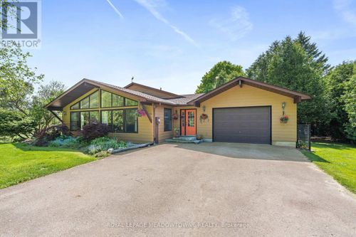 12072 Sixth Line, Limehouse, ON, L0P1H0 | Card Image