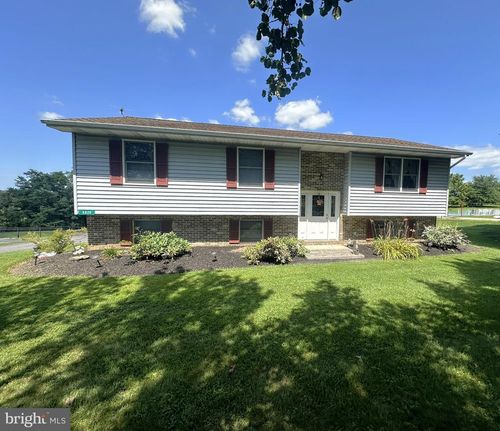 4829 Lehman Rd, SPRING GROVE, PA, 17362-7704 | Card Image