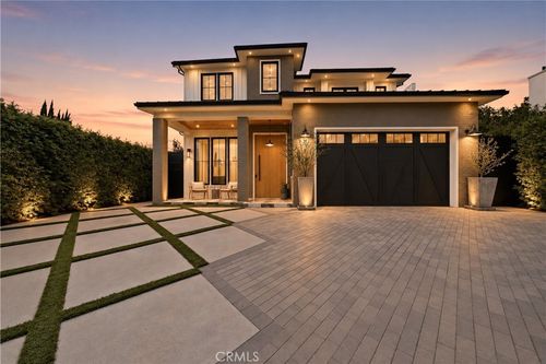 5001 Newcastle, Encino, CA, 91316 | Card Image