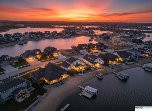 28462 Laurel Cir, Valley, NE, 68064-1670 | Card Image