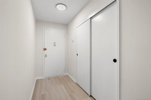 apt-6s-20 Secor Pl, Yonkers, NY, 10704-3239 | Card Image