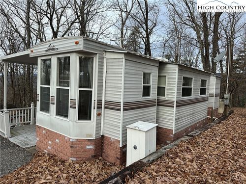 616 Dogwood Cir, Traphill, NC, 28685 | Card Image