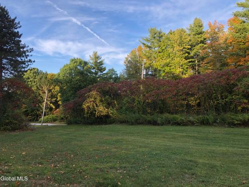 68 Lakeview Ave, Moriah, NY, 12960-2701 | Card Image