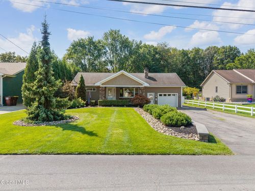 6 Brentwood Ln, Rotterdam, NY, 12306-3409 | Card Image