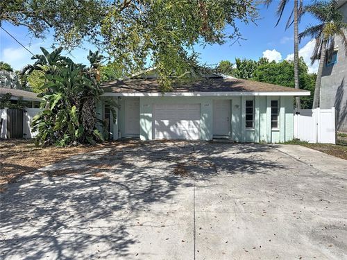 10597/10595 101st Avenue, Seminole, FL, 33772 | Card Image