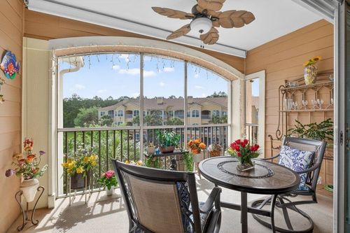 5301-285 Old Village Center Cir+Garage+Storage, St Augustine, FL, 32084 | Card Image