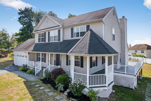 5 Bridle Ct, Goshen, NY, 10924-1200 | Card Image