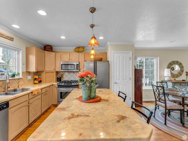181 Geneva Dr, Townhouse with 2 bedrooms, 2 bathrooms and 3 parking in Midway UT | Image 17