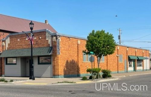 202 W Genesee Street, Iron River, MI, 49935 | Card Image